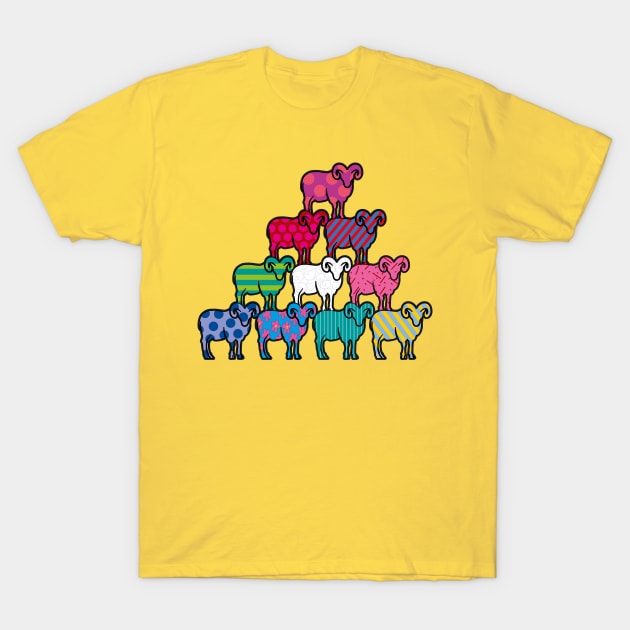 Rams pyramid T-Shirt by Maxsomma